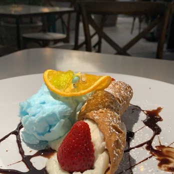 Rusticucina - Cannoli - Italian Near Me - San Diego, California