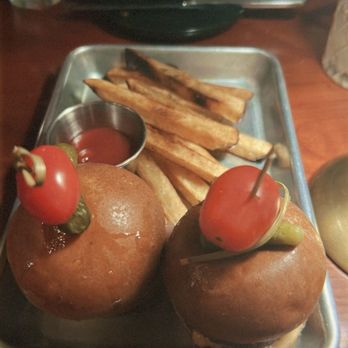 CODE RED - Wagyu Beef Sliders - Cocktail Bars Near Me - Washington, DC, District of Columbia