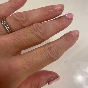 Le Nails spa - Gel polish coming off after 6 days (wearing gloves during dishwashing and cleaning) - Nail Salons Near Me - Raleigh, North Carolina Le Nails spa - Gel polish coming off after 6 days (wearing gloves during dishwashing and cleaning) - Nail Salons Near Me - Raleigh, North Carolina