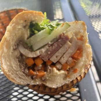 Le’s Banh Mi - Sai Gon Special - Classic and tasty but the lemongrass one is better - Cafes Near Me - Honolulu, Hawaii