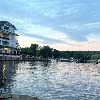 Lago - Outside patio dining - Italian Near Me - Meredith, New Hampshire Lago - Outside patio dining - Italian Near Me - Meredith, New Hampshire