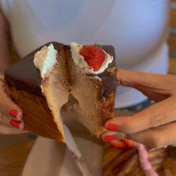 Chiffon Culture Bakery Cafe - Chocolate cube