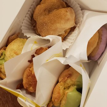 Beard Papa's - Desserts Near Me - Greenville, South Carolina