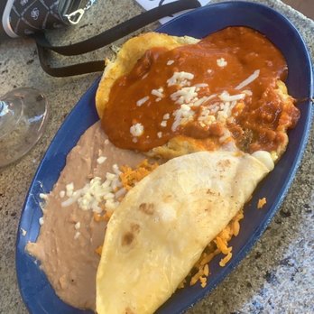 La Playa Cocina & Cantina - Cheese quesidilla with chili pablano rice and beans - Mexican Near Me - Lakeview, Ohio La Playa Cocina & Cantina - Cheese quesidilla with chili pablano rice and beans - Mexican Near Me - Lakeview, Ohio