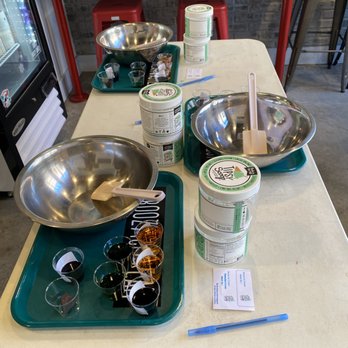 Tipsy Scoop - class set up - Ice Cream & Frozen Yogurt Near Me - Brooklyn, New York