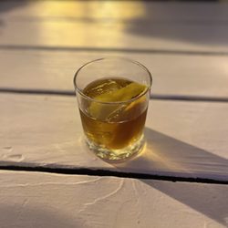 The Saloon Ventura - Old fashioned
