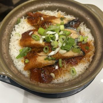 King’s Kitchen - Eel clay pot rice - Cantonese Near Me - Flushing, New York