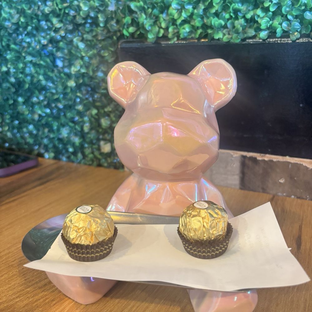 El Encanto - mi primera vez aquí y definitivamente 10/10 excelente lcomida y excelente servicio, evelyn es una dulzura y su servicio súper!! - Breakfast & Brunch Near Me - San Diego, California El Encanto - mi primera vez aquí y definitivamente 10/10 excelente lcomida y excelente servicio, evelyn es una dulzura y su servicio súper!! - Breakfast & Brunch Near Me - San Diego, California