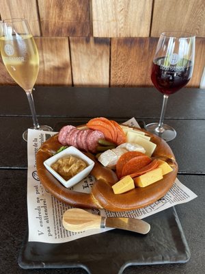 Good Harbor Vineyards by null