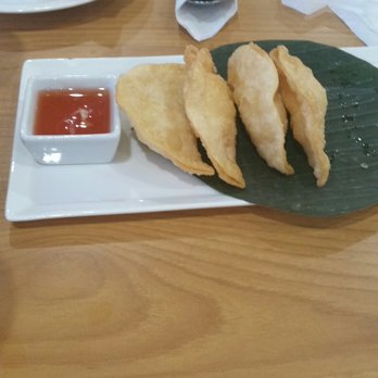 Sabaidee Cafe - The curry is AWESOME! The fried crab wontons...my bf ate 7 by himself! Fresh food at great prices with friendly service=5 STAR! - Thai Near Me - Murfreesboro, Tennessee