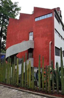 Museo Casa Estudio Diego Rivera y Frida Kahlo by null Museo Casa Estudio Diego Rivera y Frida Kahlo by null