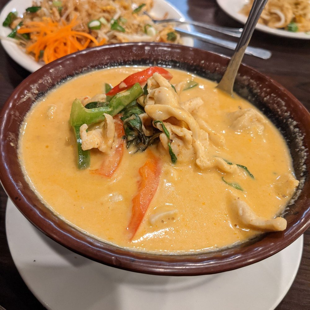Lucky's Thai Pantry - Panang Curry Chicken - Thai Near Me - Orange, California Lucky's Thai Pantry - Panang Curry Chicken - Thai Near Me - Orange, California