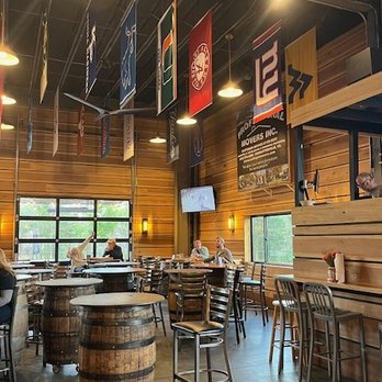 Pro Re Nata - Indoor seating area - Breweries Near Me - Crozet, Virginia
