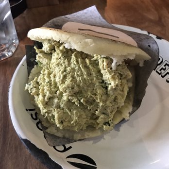 Orale Arepa - Chicken arepa - Latin American Near Me - México, D.F., DIF Orale Arepa - Chicken arepa - Latin American Near Me - México, D.F., DIF