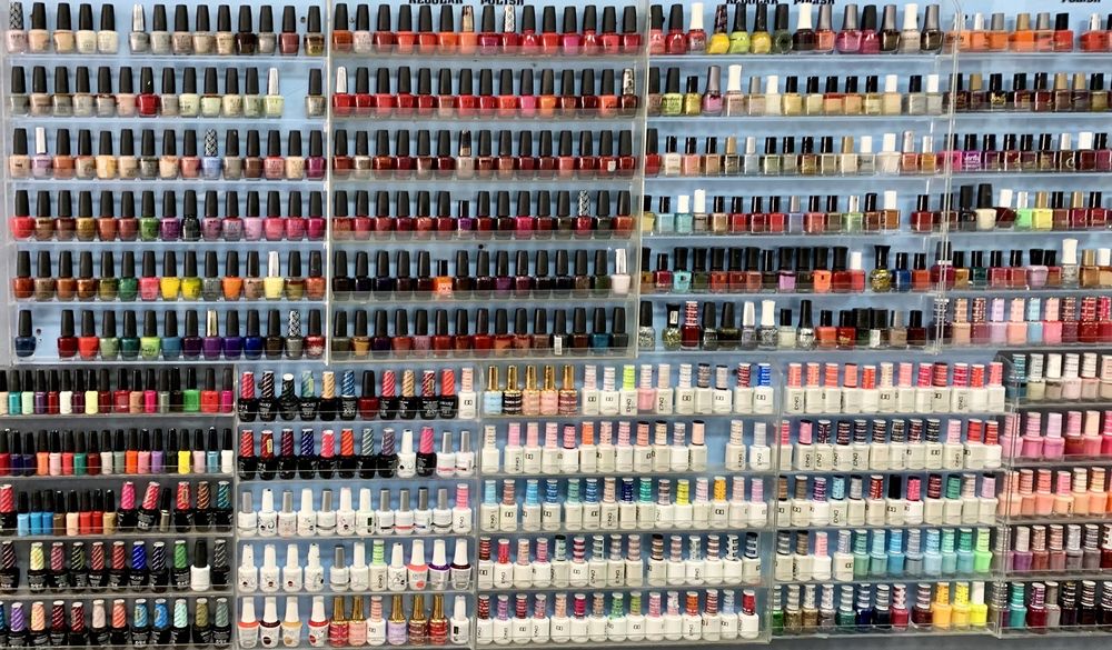 MIDTOWN NAILS Updated August 2024 46 Photos & 72 Reviews 2013 J