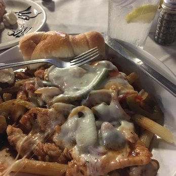Giovanni's Italian Restaurant - Chicken Pizzaiola - Italian Near Me - Lampasas, Texas Giovanni's Italian Restaurant - Chicken Pizzaiola - Italian Near Me - Lampasas, Texas