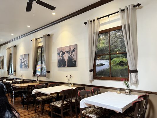 The Porch Restaurant & Bar by null