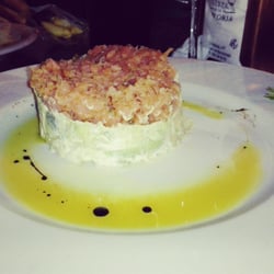 Puerta de la Victoria - Tartar de salmón y aguacate.  No lo recomiendo en absoluto.