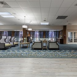 Bridgeway Senior Living - Lobby sitting areas for visiting with visitors