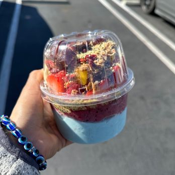 Pur Bowls - Acai Bowls Near Me - Carson, California Pur Bowls - Acai Bowls Near Me - Carson, California