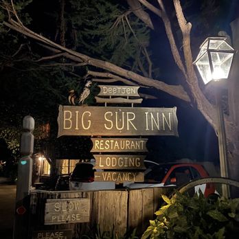 Deetjen's Restaurant - The entrance to the Deetjen's lodge and restaurant. - American Near Me - Big Sur, California