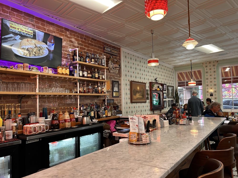 Majoria's Commerce Restaurant