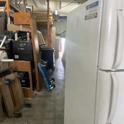 user provided Alex Used Store photo