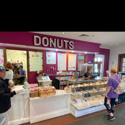 Guru Donuts by null
