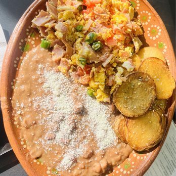 Exclusive Cocina Mexicana - Huevos a La Mexicana - Mexican Near Me - Montebello, California
