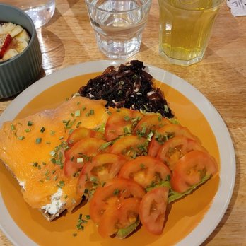 Quase Café - Cafes Near Me - Lisbon, 11 Quase Café - Cafes Near Me - Lisbon, 11