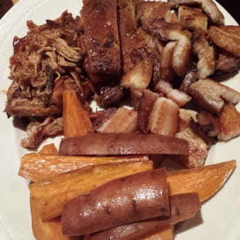 Butcher Bar - Porky's platter with sweet potato wedges - Barbeque Near Me - Astoria, New York