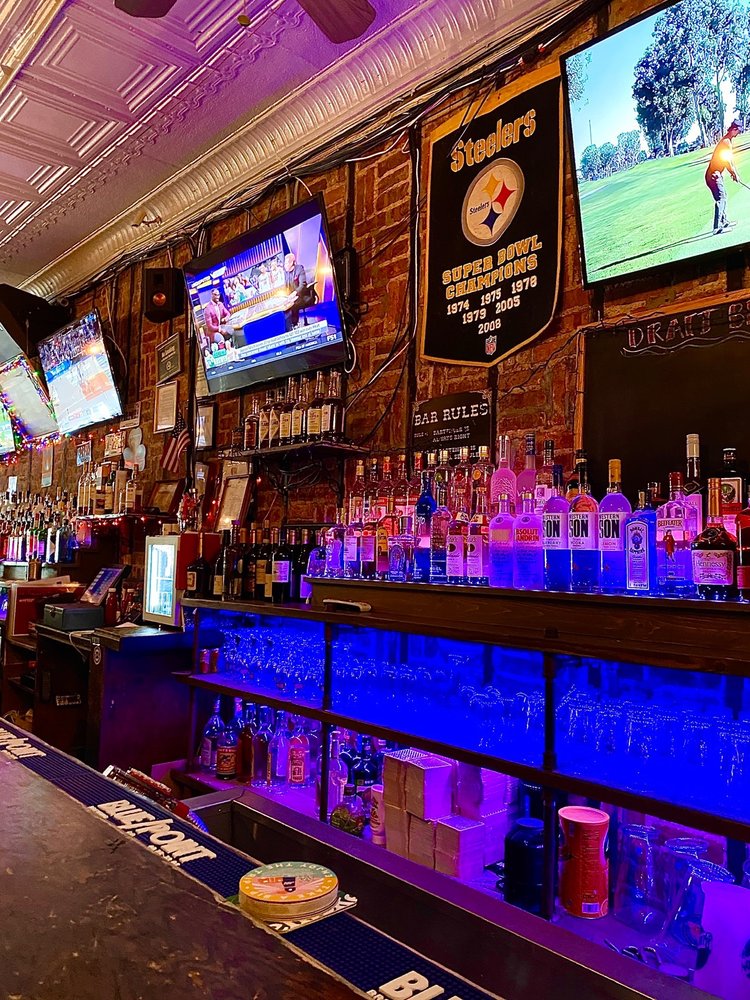 Tap House — Mexican restaurant in Forest Hills
