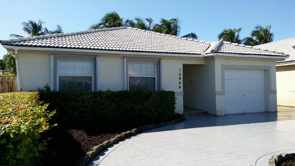 Slide of GetMyRoofCleaned