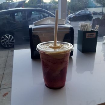 Banan - Kabana Smoothie $11.95 - Ice Cream & Frozen Yogurt Near Me - San Francisco, California Banan - Kabana Smoothie $11.95 - Ice Cream & Frozen Yogurt Near Me - San Francisco, California