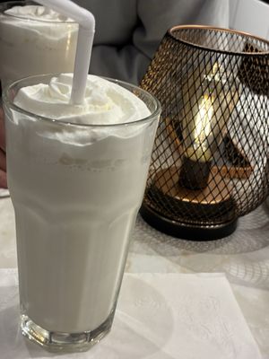 Charlie's Sandwich Shoppe by null