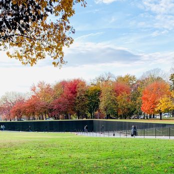 Vietnam Veterans Memorial - Landmarks & Historical Buildings Near Me - Washington, DC, District of Columbia Vietnam Veterans Memorial - Landmarks & Historical Buildings Near Me - Washington, DC, District of Columbia