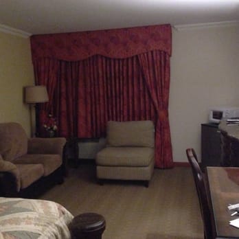 Acorn Motor Inn - Hotels Near Me - Oak Harbor, Washington Acorn Motor Inn - Hotels Near Me - Oak Harbor, Washington