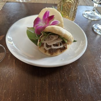 O-Ku - bao buns app - Sushi Bars Near Me - Charleston, South Carolina O-Ku - bao buns app - Sushi Bars Near Me - Charleston, South Carolina