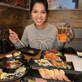 Top Sushi & Oyster - Best AYCE Sushi Local Spot in Las Vegas! - Japanese Near Me - Henderson, Nevada