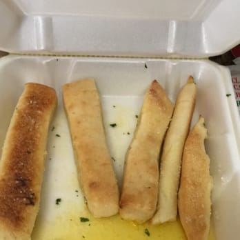 Enzo's Pizza - I already ate some breadsticks before I took the picture ! Very fresh and delicious - Pizza Near Me - Riverside, California