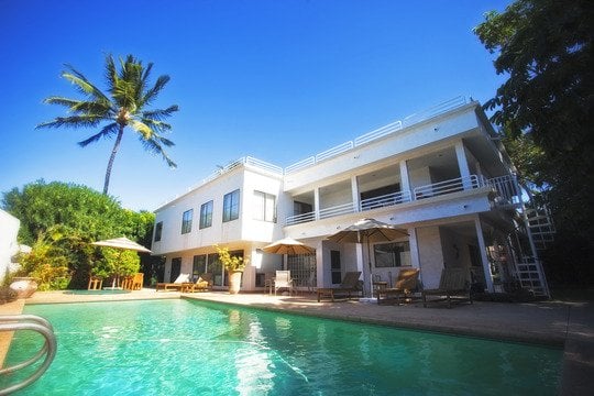 Eva Villa Maui bed & breakfast by null