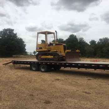 DB Custom Hauling - Movers Near Me DB Custom Hauling - Movers Near Me