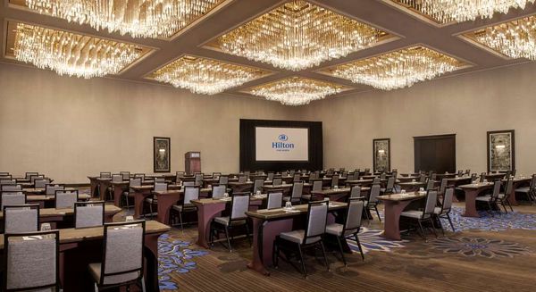 Hilton Fort Worth by null