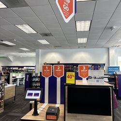 FedEx Office Print & Ship Center - Scan and drop