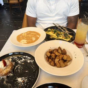 Fruition at 135th - Garden Veggie Omelet Potatoes Grits (vegetarian) Mocktail - Landmarks & Historical Buildings Near Me - Baltimore, Maryland Fruition at 135th - Garden Veggie Omelet Potatoes Grits (vegetarian) Mocktail - Landmarks & Historical Buildings Near Me - Baltimore, Maryland