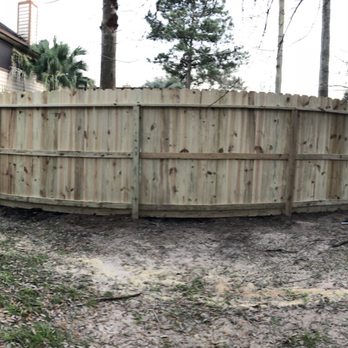 Yanez Tree Expert - Perfect fence by R. Yanez. 832-883-0704. - Tree Services Near Me Yanez Tree Expert - Perfect fence by R. Yanez. 832-883-0704. - Tree Services Near Me