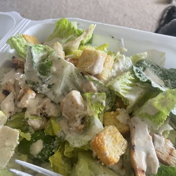 Ali's Pizzaria - Grilled chicken ceasar salad - Pizza Near Me - San Antonio, Texas