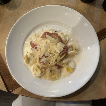 De La Torre's Trattoria - Tortelloni alla Panna - Italian Near Me - Pleasanton, California De La Torre's Trattoria - Tortelloni alla Panna - Italian Near Me - Pleasanton, California