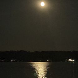Bar Harbor Rv Park - Full moon over Bush River