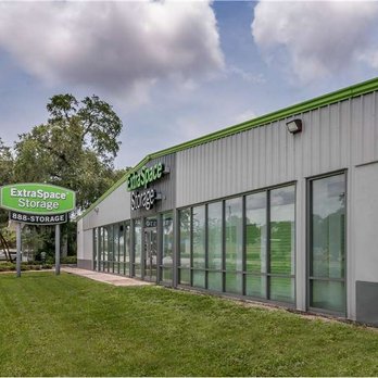 Extra Space Storage - Beauty Image - Self Storage Near Me - Pinellas Park, Florida